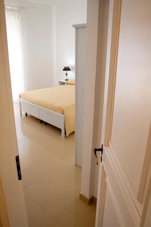 B&B Artemide Lecce Quarto foto